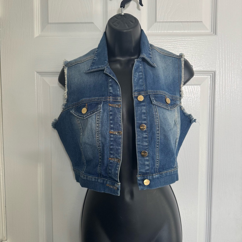 3 for $15 ELA Denim Sleeveless Vest - Size 6